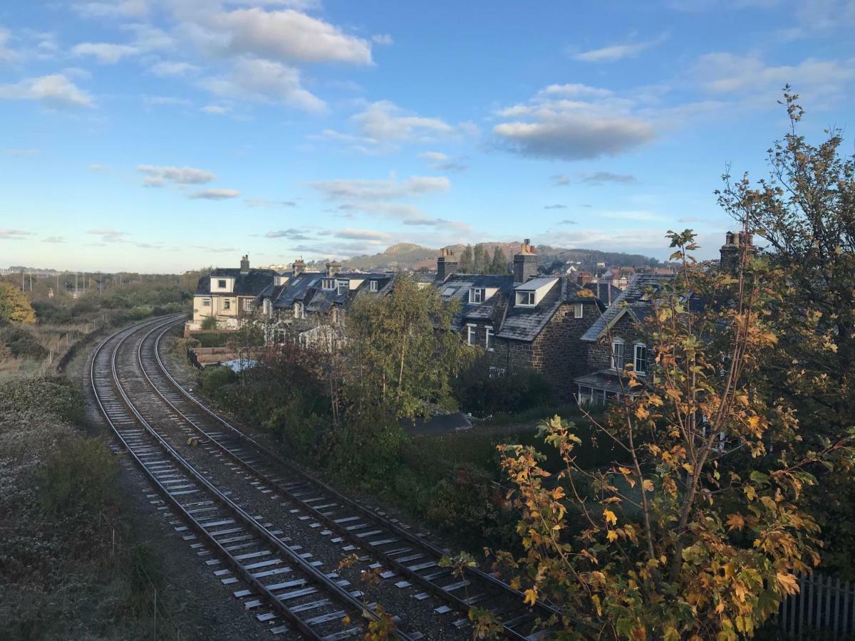 Platform 13 Railway Cottage Conwy Buitenkant foto